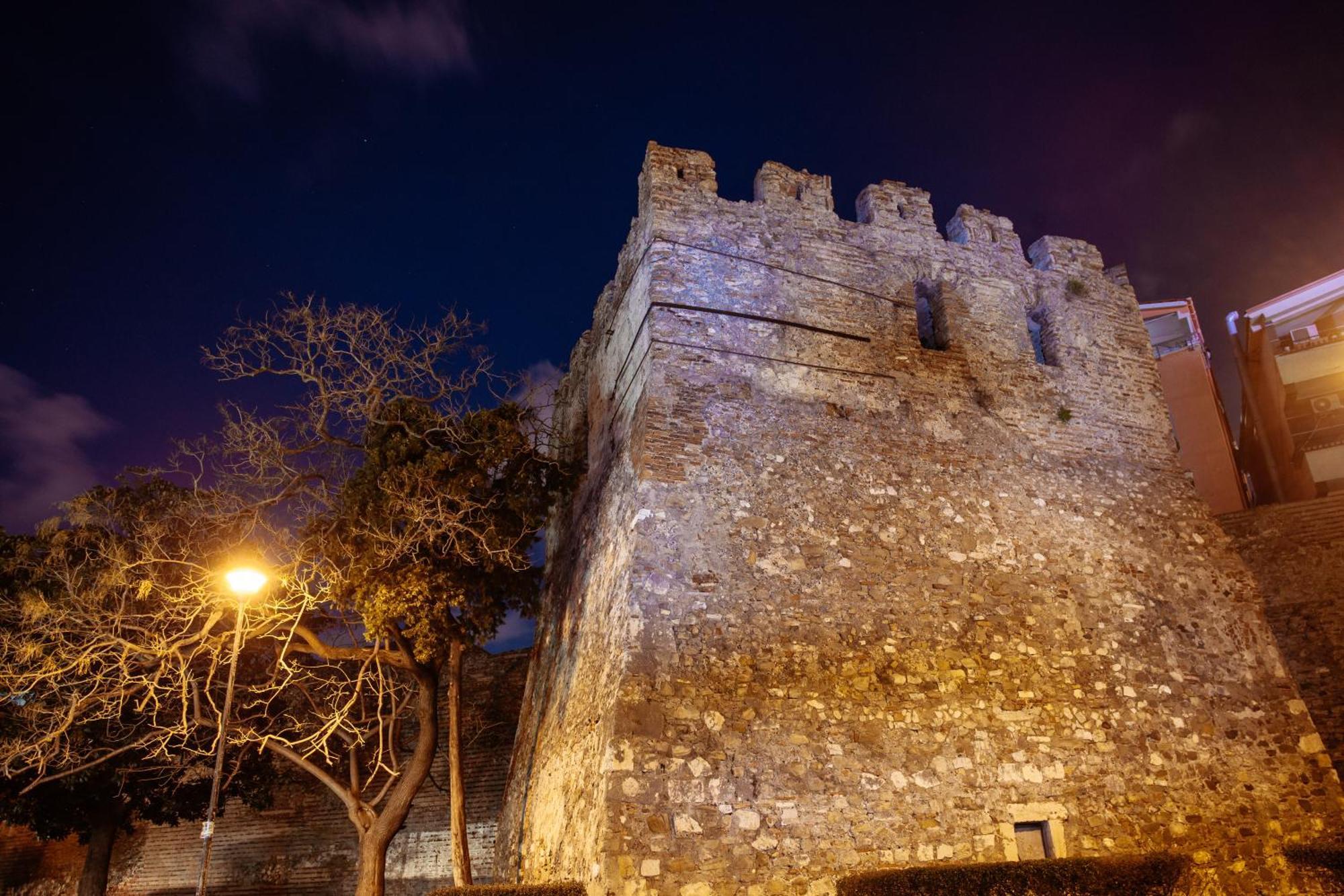 Super Apartment In The Ancient Roman Amphitheater ドゥラス エクステリア 写真